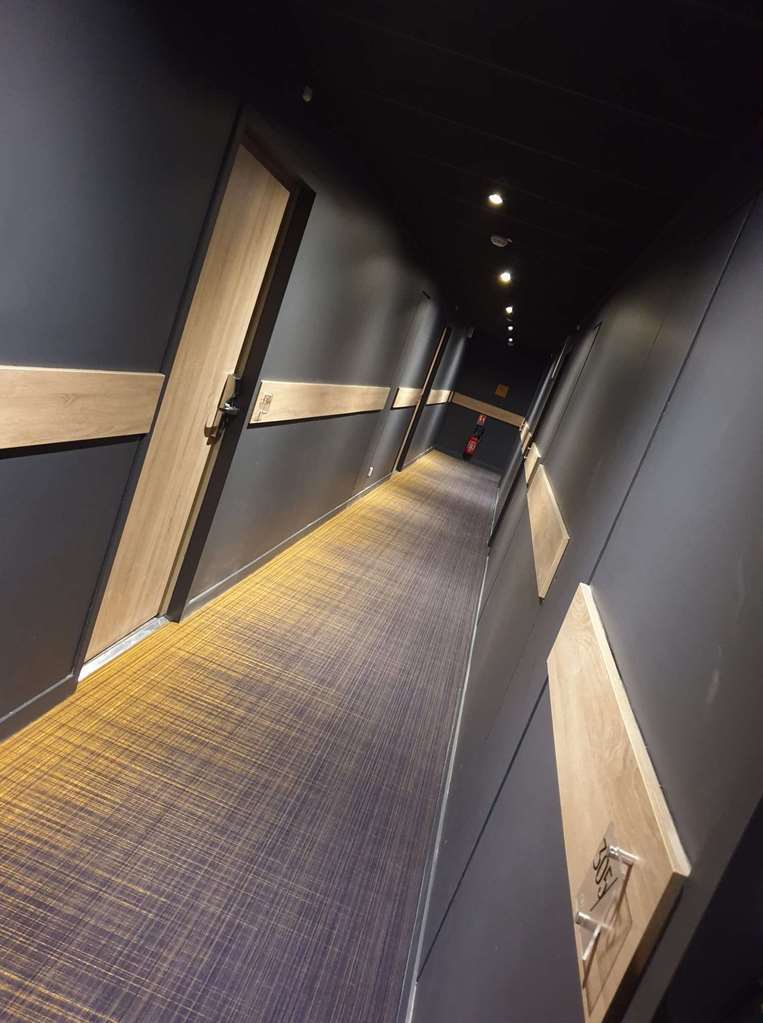 Aparthotel 37 Lodge Courbevoie Paris La Defense Værelse billede